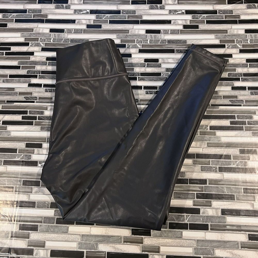 Women's Athleta All Over Gleam Tight Arbor Olive Faux Leather Size Medium 356179